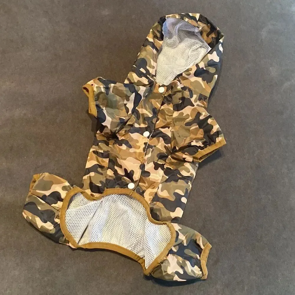 Dog Coat Jacket Suit with Hoodie Camouflage Design D-Ring for Leash Size L NWOT